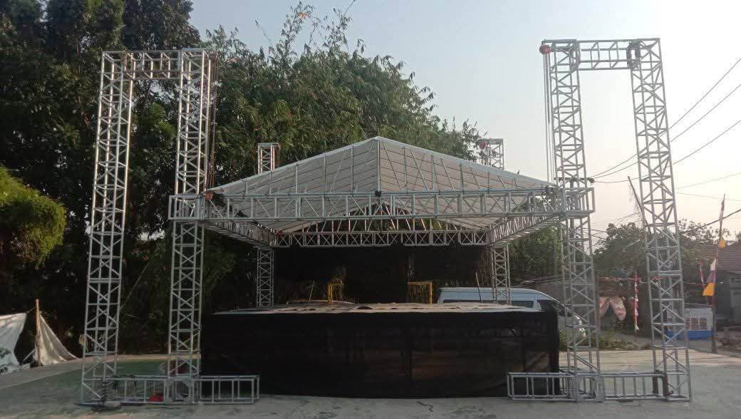 Concert Stage